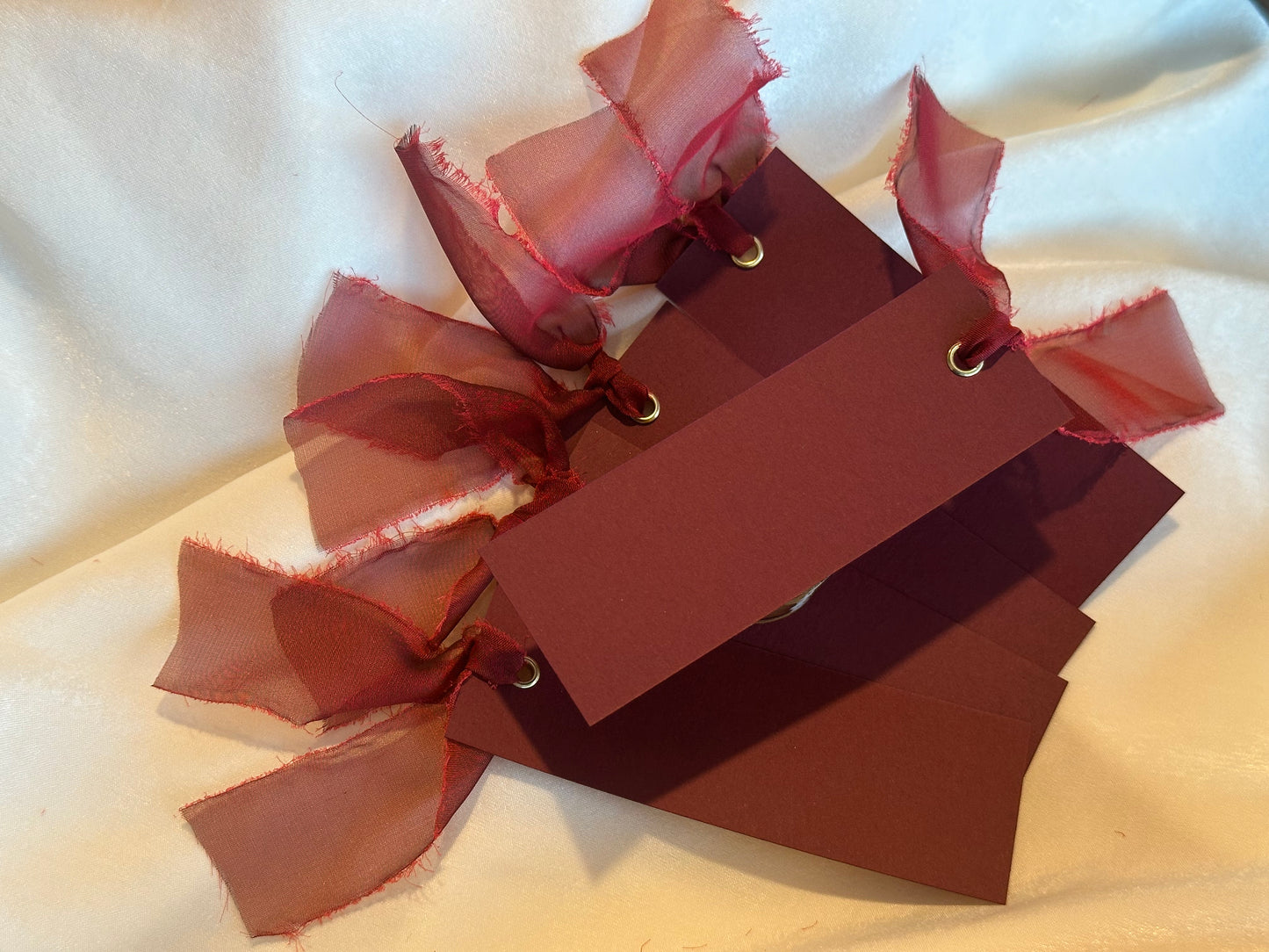 25 BLANK Burgundy Wine Ribbon Place Card with Eyelet | DIY Wedding Dinner Party Place Card, Write Your Own Place Setting | Burgundy Autumn Winter Wedding
