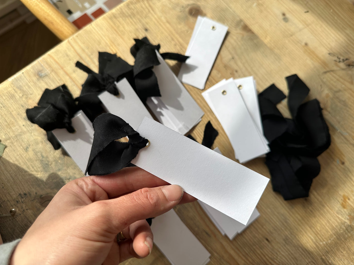 25 BLANK Black Ribbon Place Card with Eyelet | DIY Wedding Dinner Party Place Card, Write Your Own Place Setting | Monochrome Black Tie Wedding