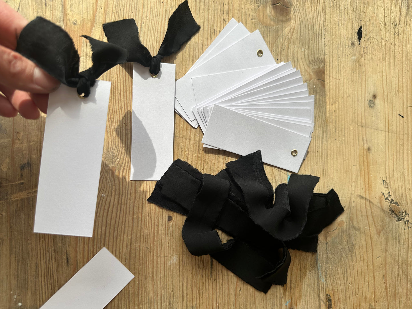 25 BLANK Black Ribbon Place Card with Eyelet | DIY Wedding Dinner Party Place Card, Write Your Own Place Setting | Monochrome Black Tie Wedding