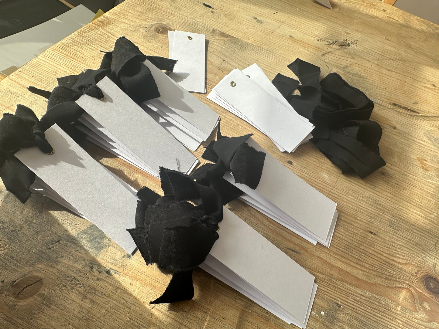 25 BLANK Black Ribbon Place Card with Eyelet | DIY Wedding Dinner Party Place Card, Write Your Own Place Setting | Monochrome Black Tie Wedding