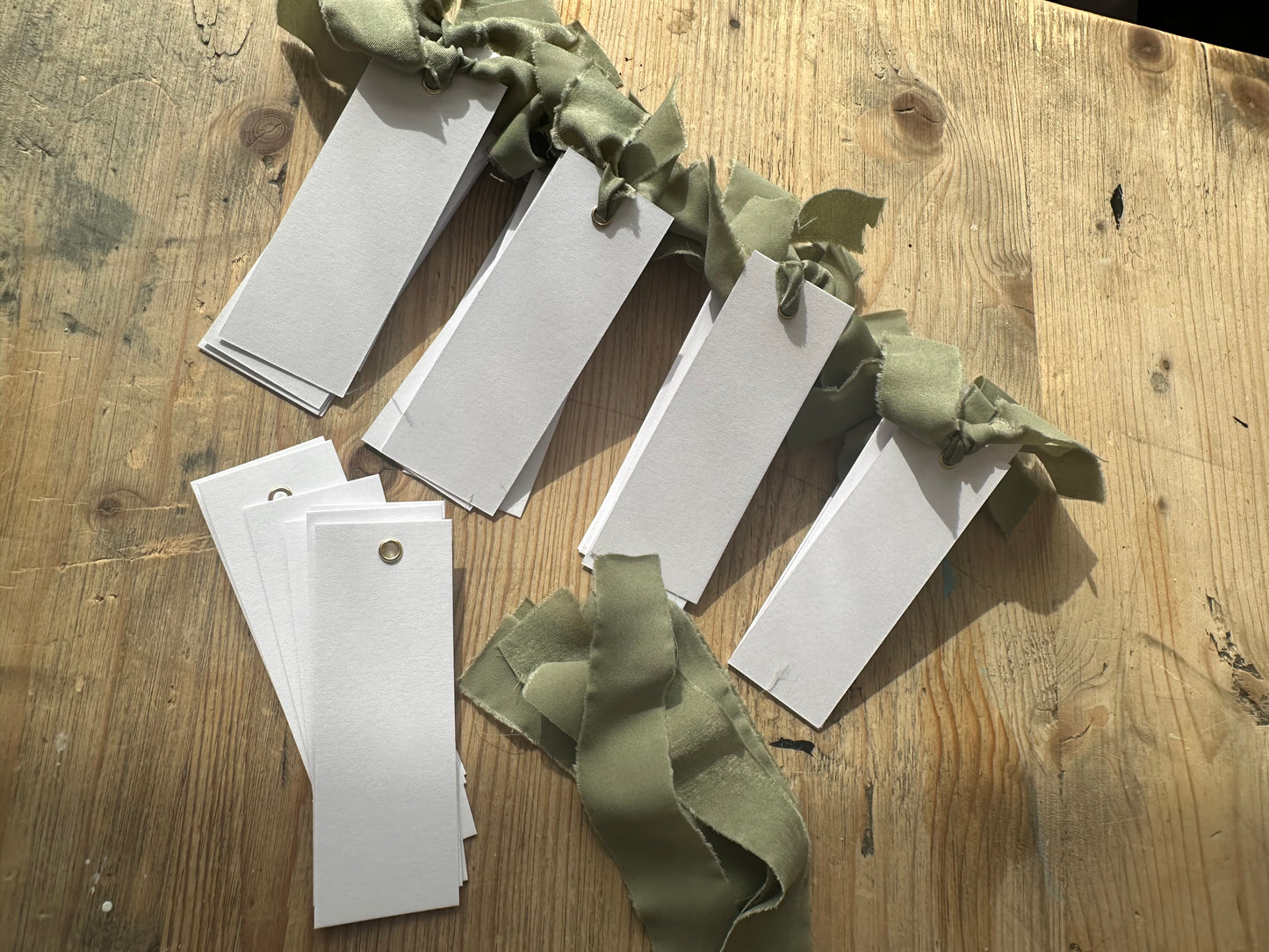 25 BLANK Eucalyptus Ribbon Place Card with Eyelet | DIY Wedding Dinner Party Place Card, Write Your Own Place Setting | Green Sage Wedding Baby Shower