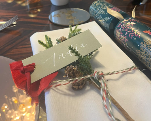 Pack of 5 Personalised Calligraphy Red Ribbon Place Cards | Christmas & New Year Table Décor