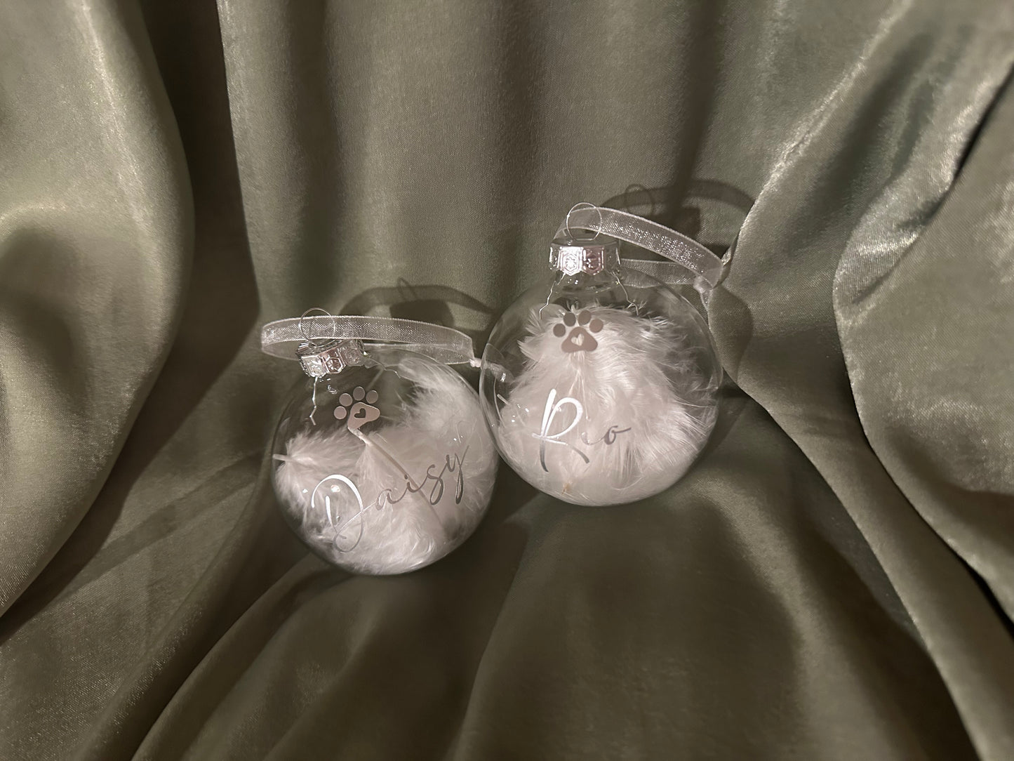 Personalised White Feather Paw Memorial Bauble: Dog, Cat, Pet Glass Remembrance Ornament