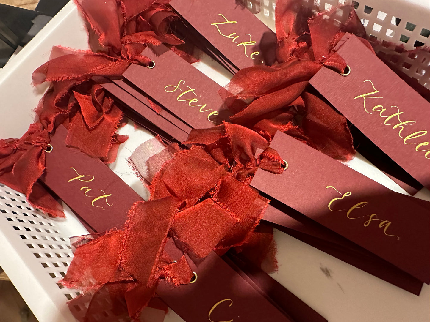 BURGUNDY Place Card Wine Organza | Calligraphy Wedding Place Name Card | Gold or Silver Eyelet (Copy)