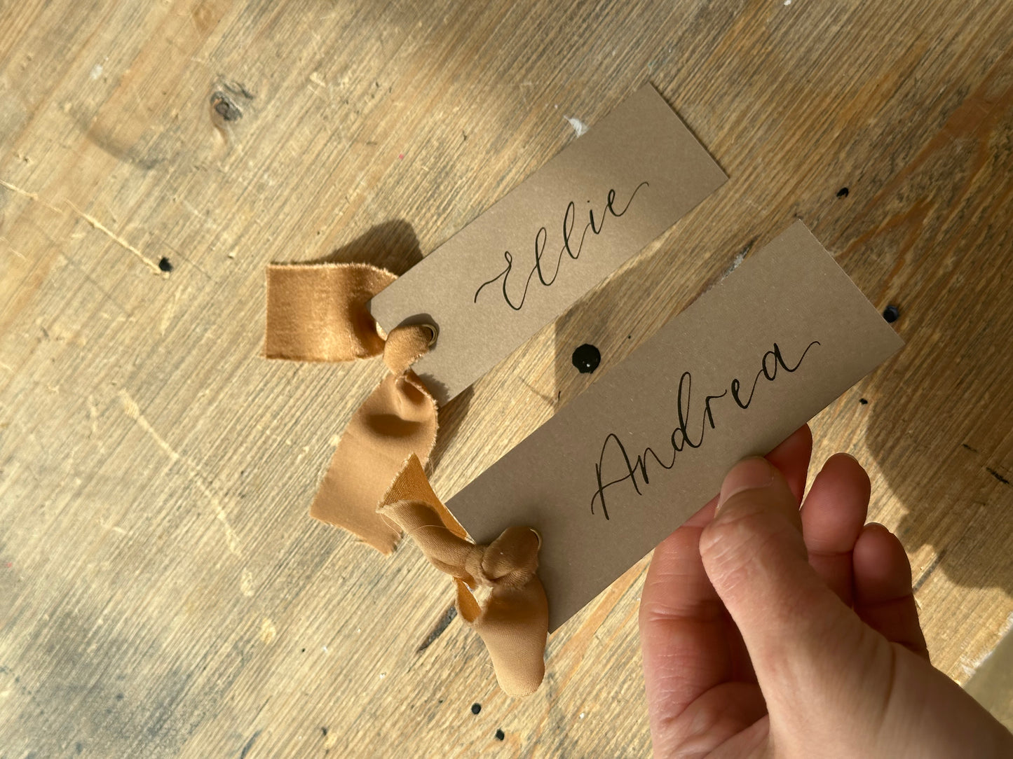 MOCHA Place Card with Chiffon Ribbon | Calligraphy Wedding Place Name Card | Gold or Silver Eyelet