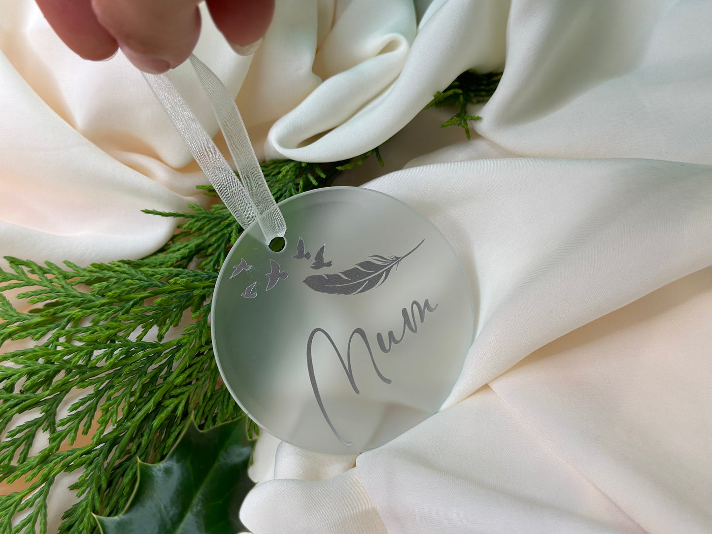 Funeral gift, baby loss gift, child loss gift, grief gift, husband loss, wife loss, parent loss, sibling loss, white feather, feather, dove Personalised Name Christmas Star, Christmas Bauble Gift Ceramic Star Decoration, Gold, Silver, Rose Gold, Metallic, secret Santa gift, husband gift, wife gift, mum gift,
