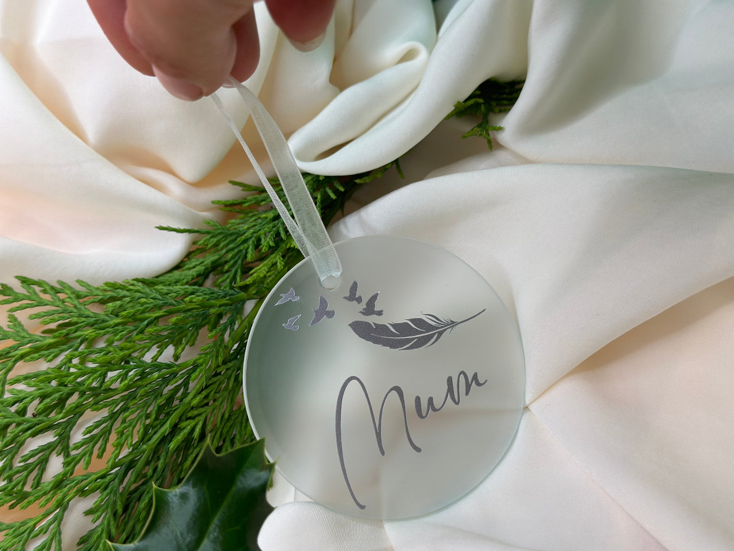 Funeral gift, baby loss gift, child loss gift, grief gift, husband loss, wife loss, parent loss, sibling loss, white feather, feather, dove Personalised Name Christmas Star, Christmas Bauble Gift Ceramic Star Decoration, Gold, Silver, Rose Gold, Metallic, secret Santa gift, husband gift, wife gift, mum gift,