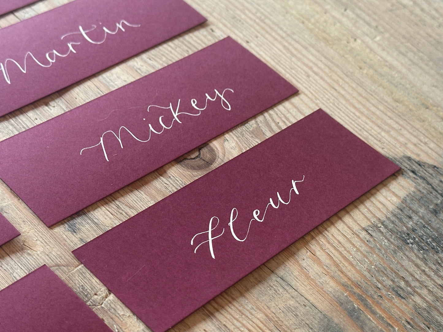 BURGUNDY Calligraphy Place Name Card | Calligraphy Wedding Place Name Card | Flat Place Card