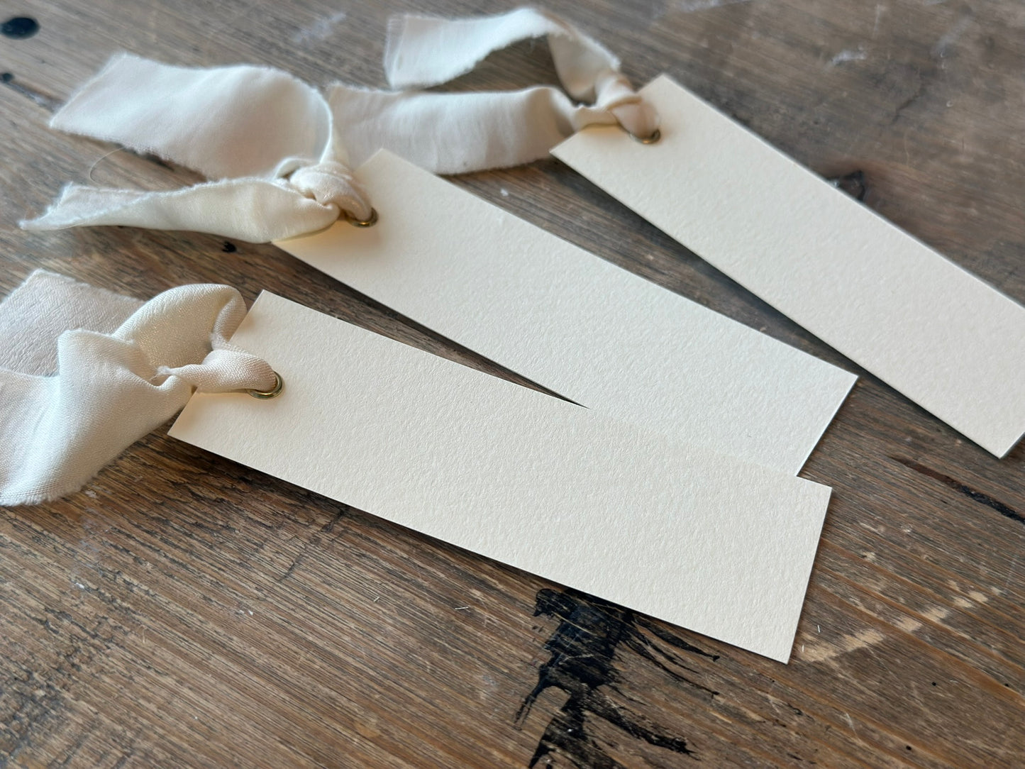 25 BLANK IVORY Chiffon Ribbon Place Card with Eyelet | DIY Wedding Dinner Party Place Card, Write Your Own Place Setting | Green Wedding Baby Shower