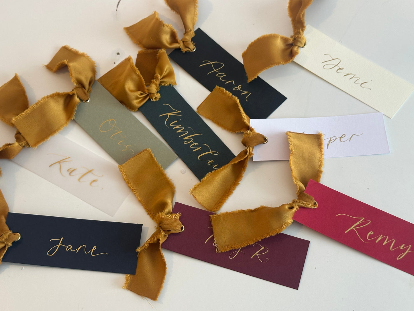 Pack of 5 Personalised Gold Calligraphy Ribbon Place Cards | Christmas & New Year Table Name Cards