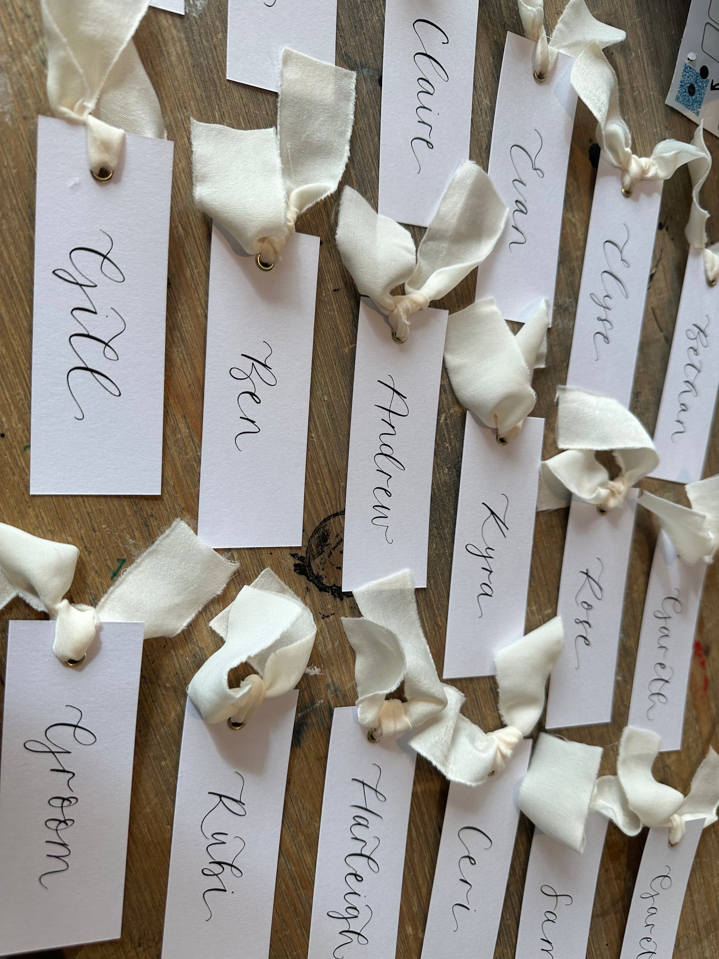 CHAMPAGNE Chiffon Ribbon Calligraphy Place Name Card | White Calligraphy Wedding Place Name Card | Gold or Silver Eyelet