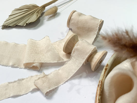 Wedding Silk Ribbon Wedding Satin Ribbon Raw Edge Ribbon Hand Torn Ribbon Place Card Ribbon Silky Ribbon Sandwashed Ribbon Champagne Ribbon Ivory Ribbon Cream Ribbon Bouquet Ribbon Wedding Bouquet Chiffon Ribbon