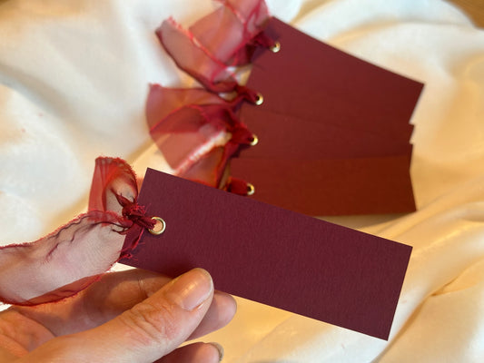 25 BLANK Burgundy Wine Ribbon Place Card with Eyelet | DIY Wedding Dinner Party Place Card, Write Your Own Place Setting | Burgundy Autumn Winter Wedding