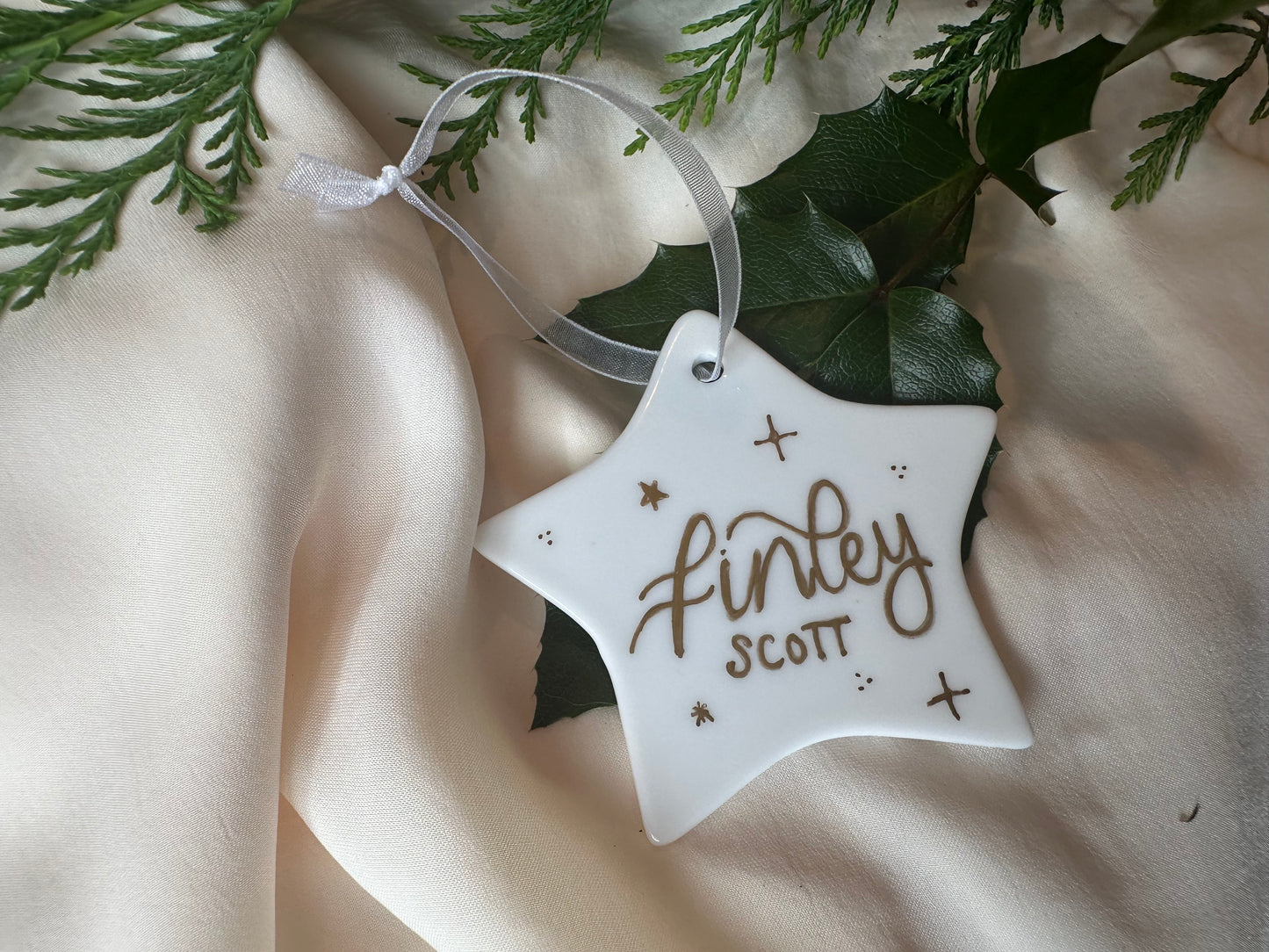 Handwritten Calligraphy Name Christmas Ornament: Ceramic, Star or Frosted Glass Bauble [Son Daughter Christmas Keepsake Star Heart Tree Decoration]