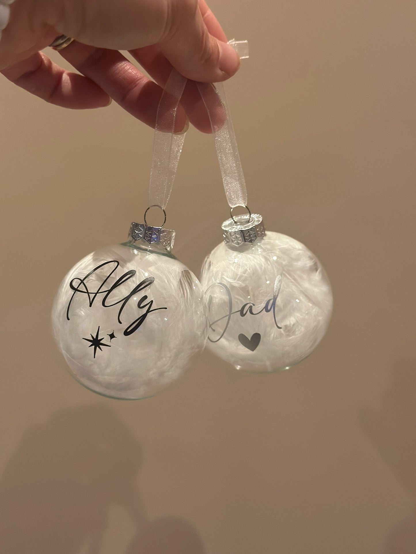 Personalised White Feather Memorial Bauble: Glass Remembrance Ornament [Christmas Bereavement Parent Baby Loss]