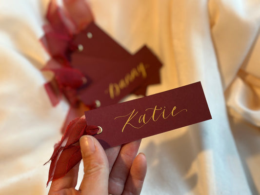 BURGUNDY Place Card Wine Organza | Calligraphy Wedding Place Name Card | Gold or Silver Eyelet (Copy)