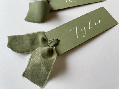 Green Place Card, Sage Place Card, Eucalyptus Place Card, Calligraphy Place Card, Calligraphy Place Name
