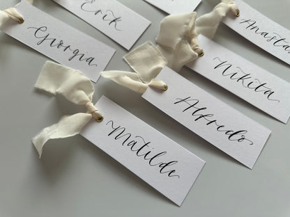 White Place Card, Ivory Place Card, Calligraphy Place Card, Wedding Place Card, Wedding Place name