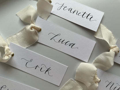 White Place Card, Ivory Place Card, Calligraphy Place Card, Wedding Place Card, Wedding Place name