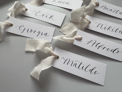 White Place Card, Ivory Place Card, Calligraphy Place Card, Wedding Place Card, Wedding Place name