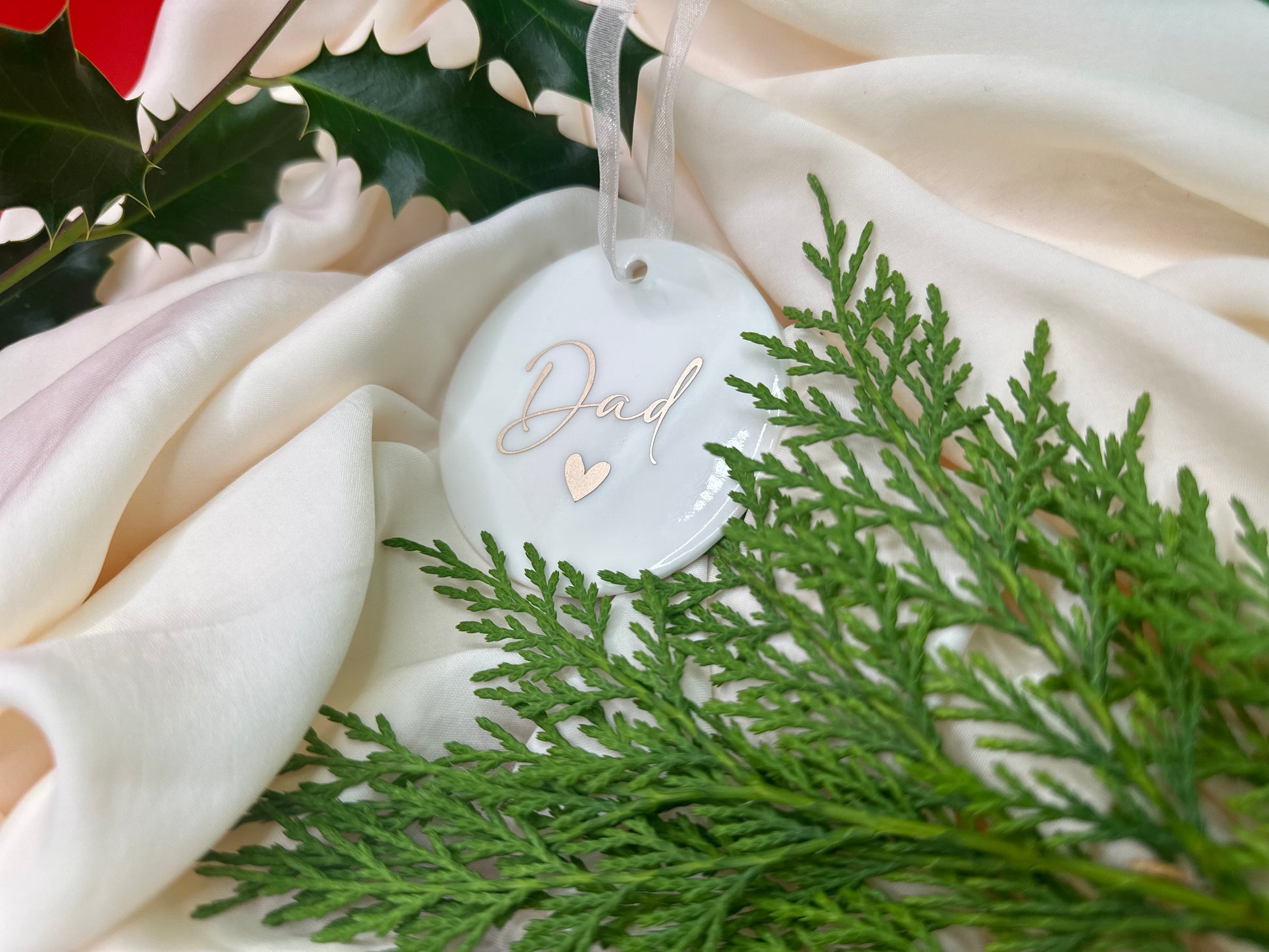 Funeral gift, baby loss gift, child loss gift, grief gift, husband loss, wife loss, parent loss, sibling loss, white feather, feather, dove Personalised Name Christmas Star, Christmas Bauble Gift Ceramic Star Decoration, Gold, Silver, Rose Gold, Metallic, secret Santa gift, husband gift, wife gift, mum gift,