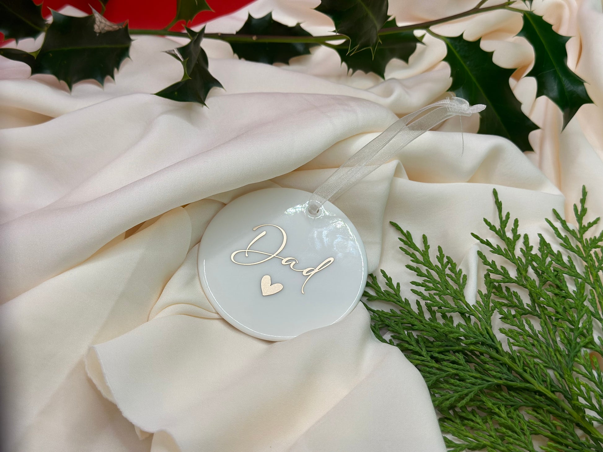 Funeral gift, baby loss gift, child loss gift, grief gift, husband loss, wife loss, parent loss, sibling loss, white feather, feather, dove Personalised Name Christmas Star, Christmas Bauble Gift Ceramic Star Decoration, Gold, Silver, Rose Gold, Metallic, secret Santa gift, husband gift, wife gift, mum gift,