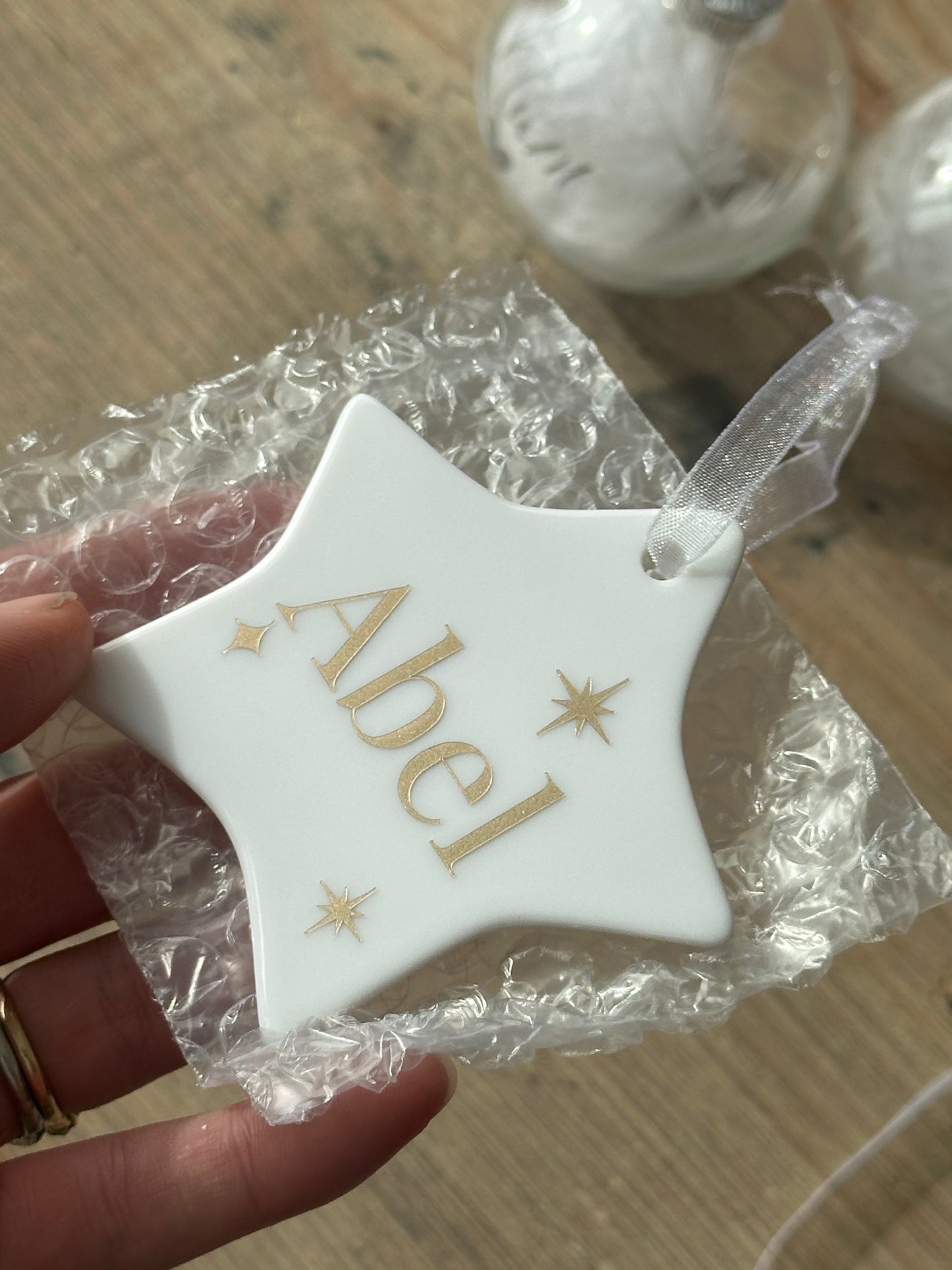 Personalised Name Heart Christmas Ornament: Ceramic, Star or Frosted Glass Bauble [Son Daughter Christmas Keepsake Star Heart Tree Decoration]