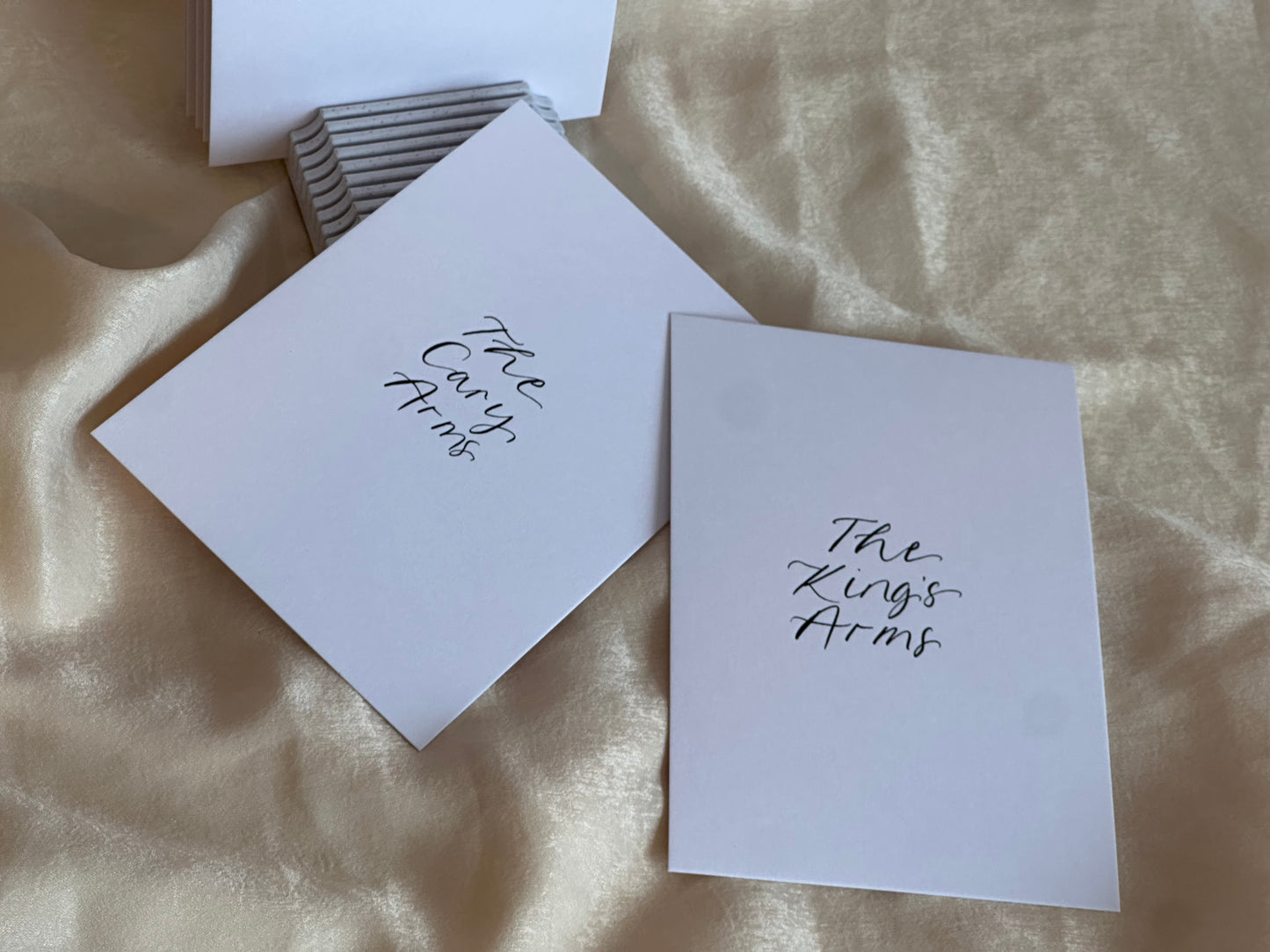 Calligraphy Table Number / Table Name Card | A5 A6 Calligraphy Wedding Table Number / Table Name Card | Gold or Silver Eyelet