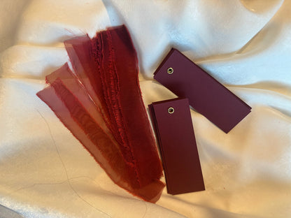 Pack of 5 Blank Burgundy Place Cards with Organza Ribbon | Festive Christmas & New Year Table Décor