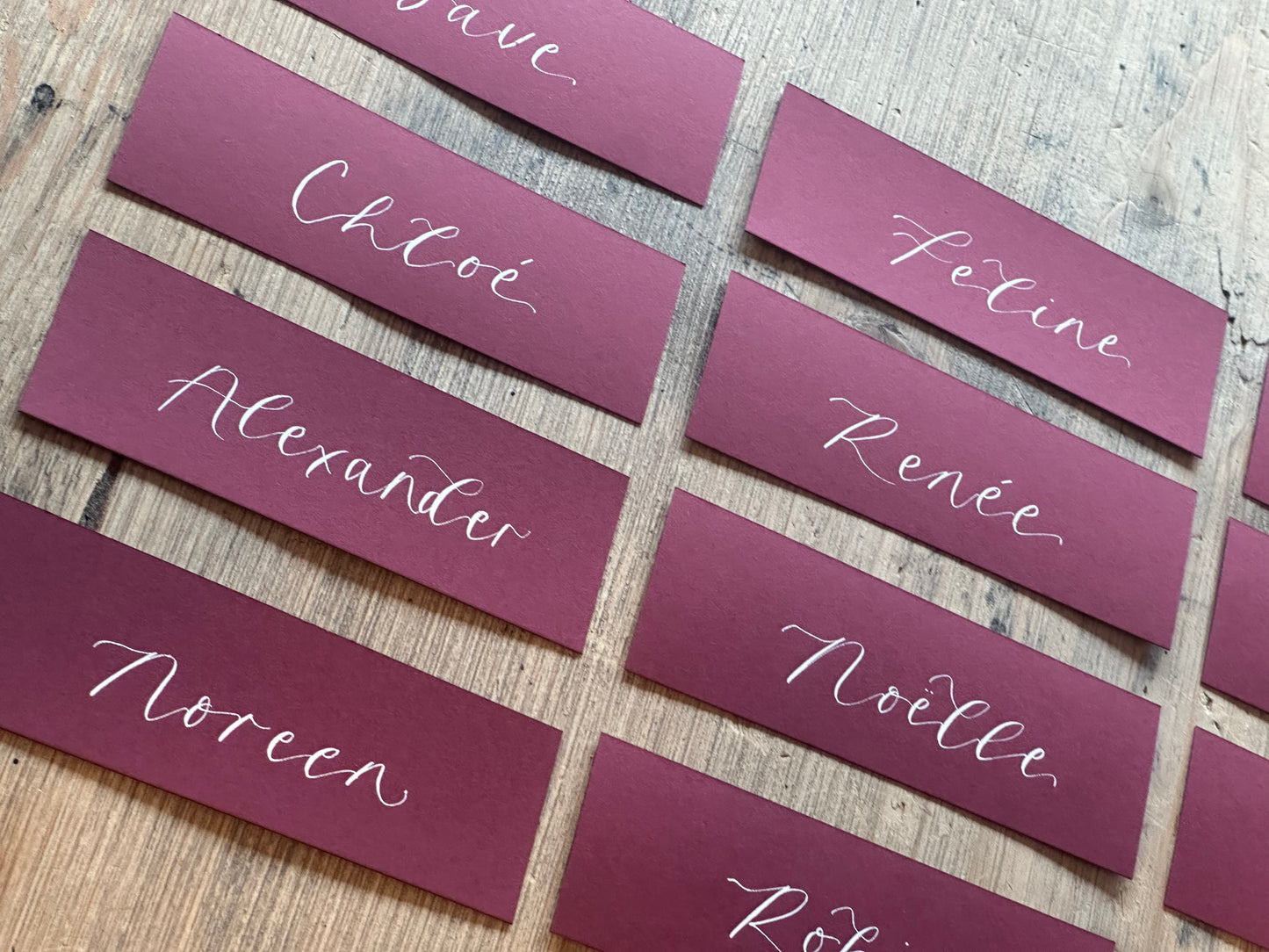 BURGUNDY Calligraphy Place Name Card | Calligraphy Wedding Place Name Card | Flat Place Card