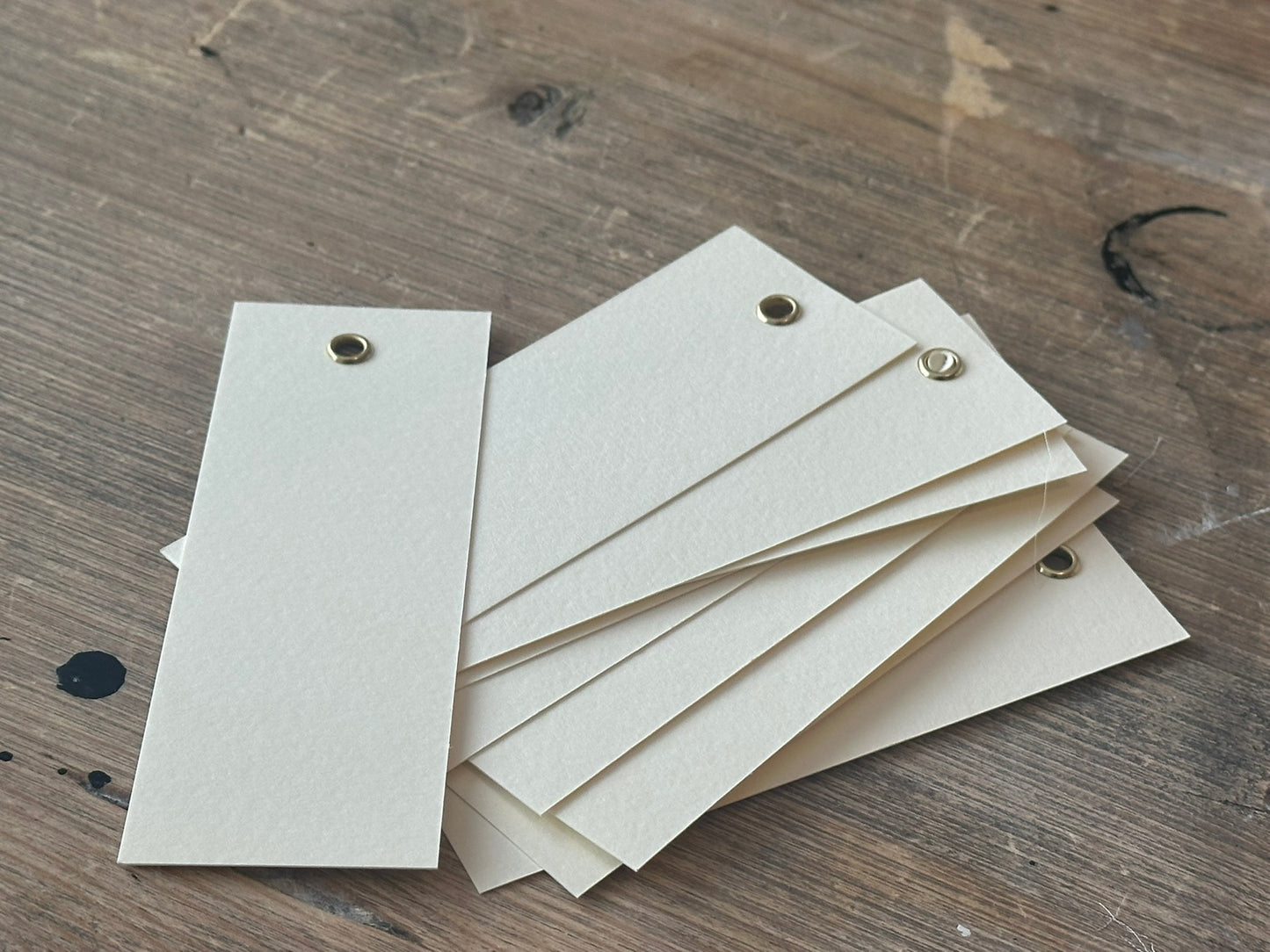 25 BLANK IVORY Place Card with or without Eyelet | DIY Wedding Dinner Party Place Card, Write Your Own Place Setting | DIY Add Own Ribbon Calligraphy Wedding Place Name Card