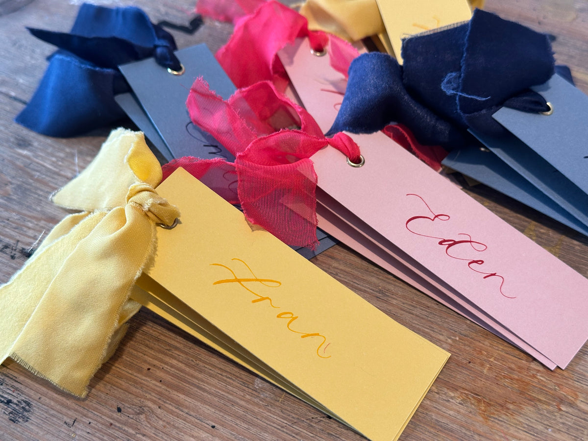 Personalised Baby Shower Place Cards | Mix & Match Calligraphy Place Names with Ribbon