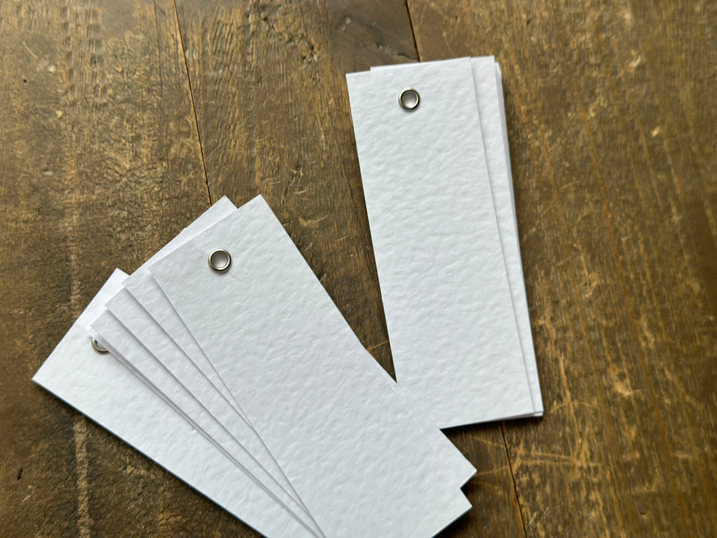 25 BLANK HAMMERED WHITE Place Card with or without Eyelet | DIY Wedding Dinner Party Place Card, Write Your Own Place Setting | DIY Add Own Ribbon Calligraphy Wedding Place Name Card