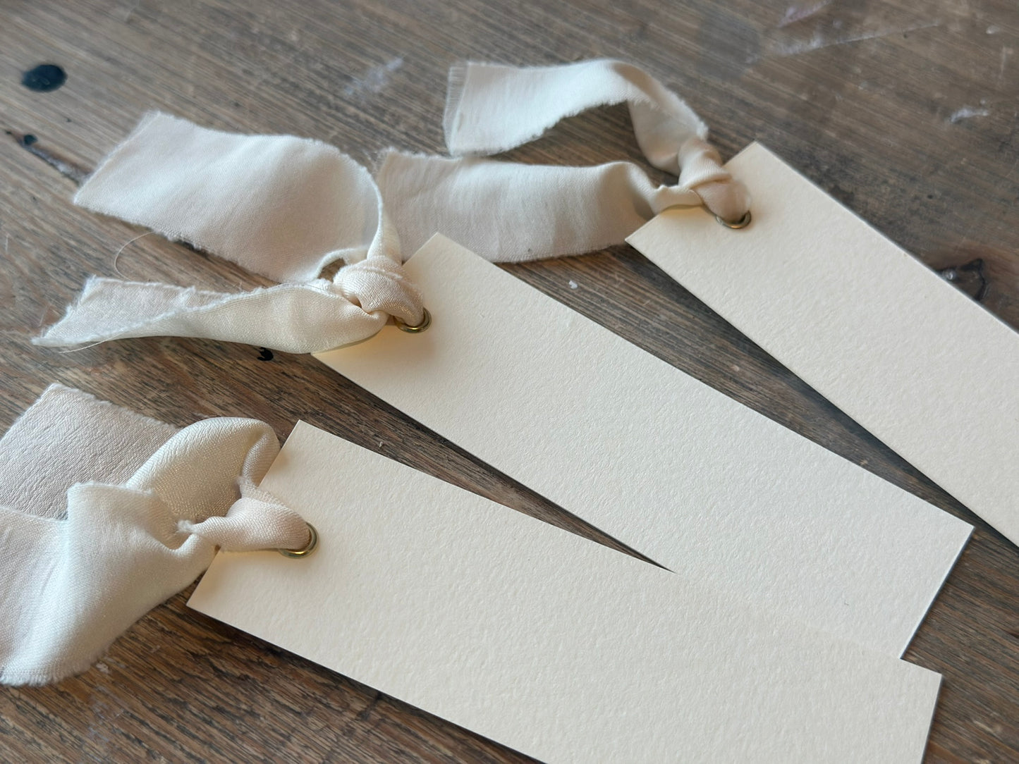 25 BLANK IVORY Chiffon Ribbon Place Card with Eyelet | DIY Wedding Dinner Party Place Card, Write Your Own Place Setting | Green Wedding Baby Shower