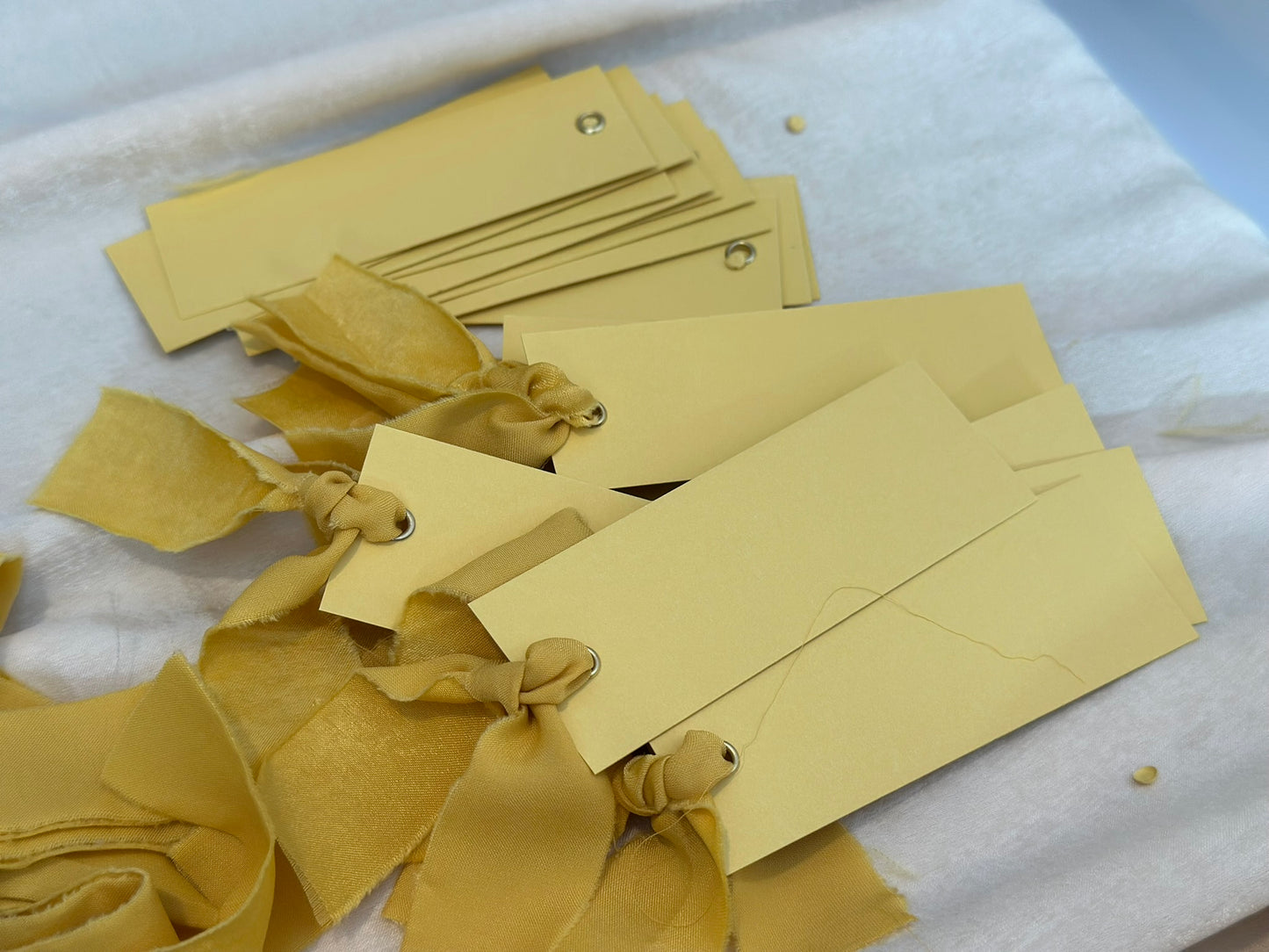 25 BLANK LEMON Yellow Chiffon Ribbon Place Card with Eyelet | DIY Wedding Dinner Party Place Card, Write Your Own Place Setting | Green Wedding Baby Shower