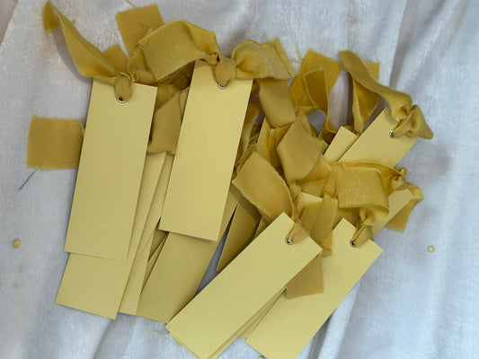 25 BLANK LEMON Yellow Chiffon Ribbon Place Card with Eyelet | DIY Wedding Dinner Party Place Card, Write Your Own Place Setting | Green Wedding Baby Shower