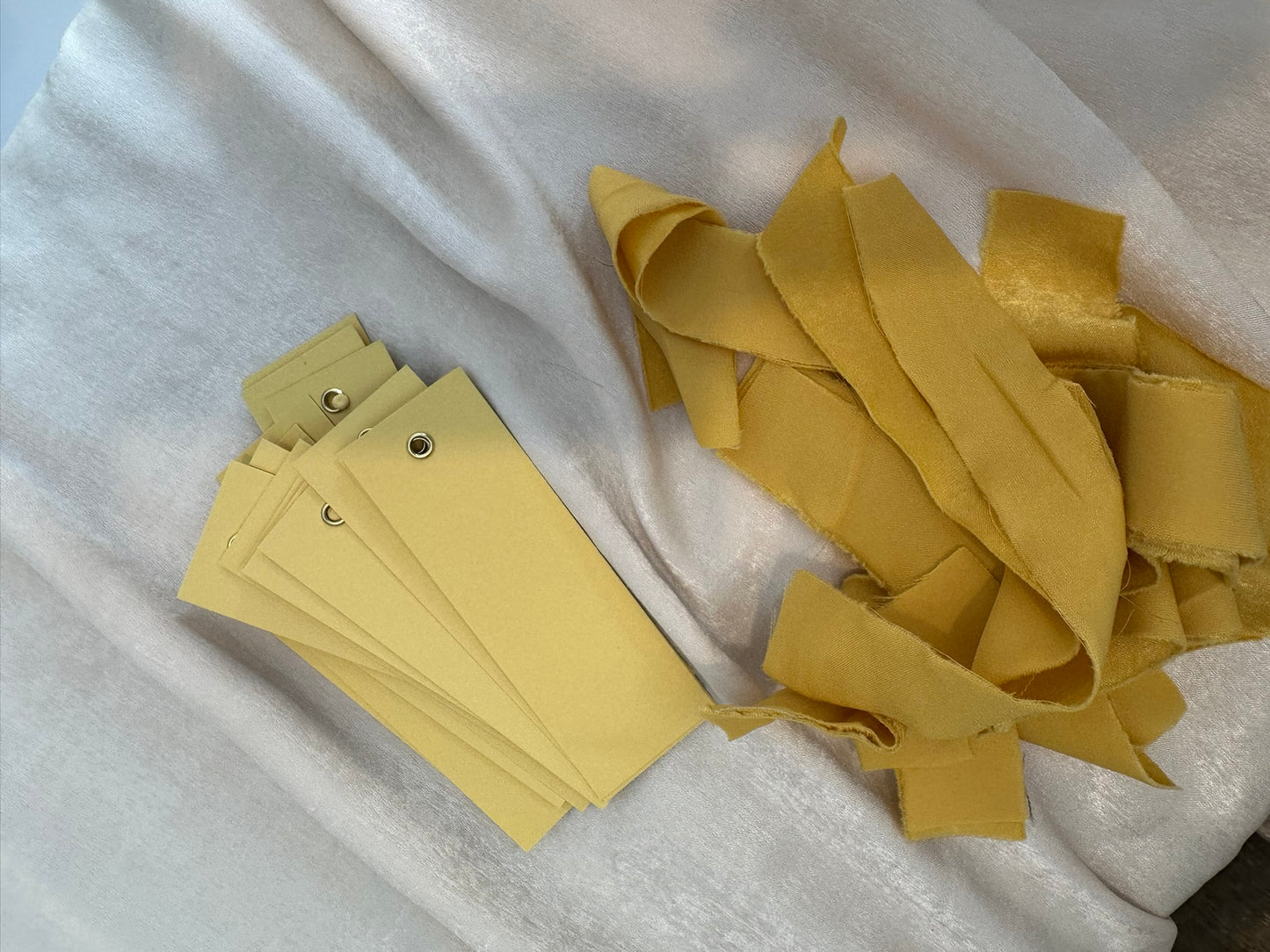 25 BLANK LEMON Yellow Chiffon Ribbon Place Card with Eyelet | DIY Wedding Dinner Party Place Card, Write Your Own Place Setting | Green Wedding Baby Shower