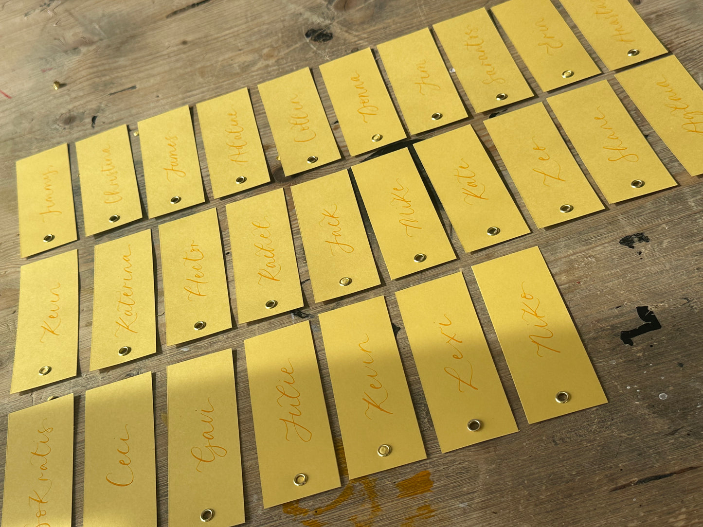 Lemon Calligraphy Place Cards with Eyelet | DIY Add Your Own Ribbon Place Card