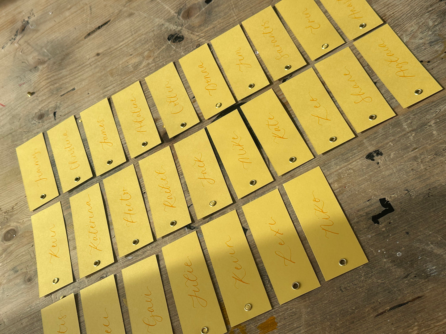 Lemon Calligraphy Place Cards with Eyelet | DIY Add Your Own Ribbon Place Card