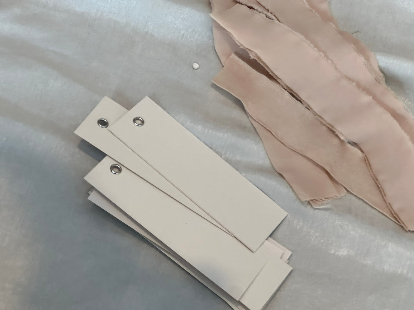 25 BLANK NUDE Chiffon Ribbon Place Card with Eyelet | DIY Wedding Dinner Party Place Card, Write Your Own Place Setting | Green Wedding Baby Shower (Copy)