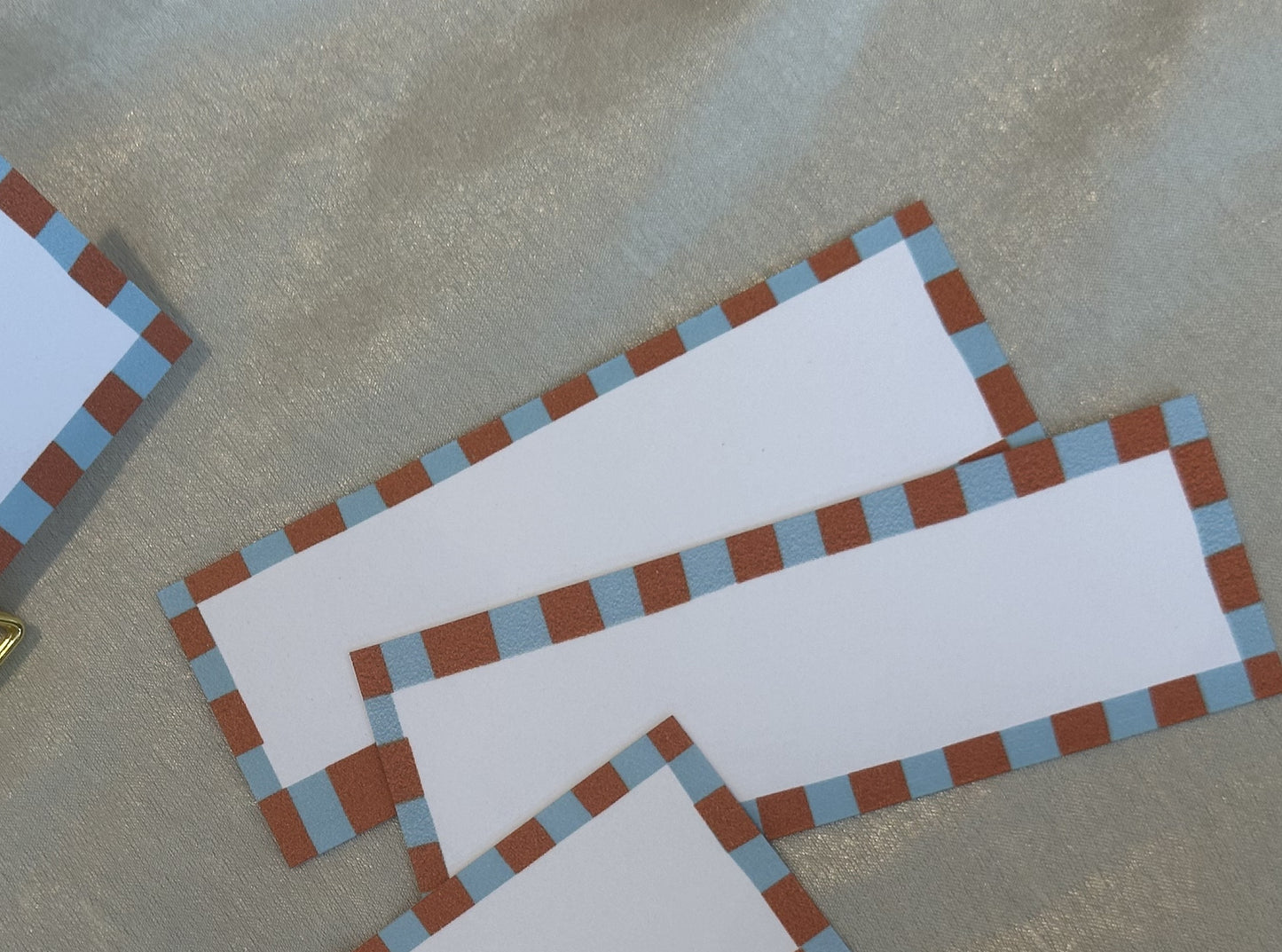 25 BLANK Colourful Contrast Stripe Place Card | DIY Wedding Dinner Party Place Card, Write Your Own Place Setting | DIY Fun Striped Rainbow Maximalist Wedding Place Name Card