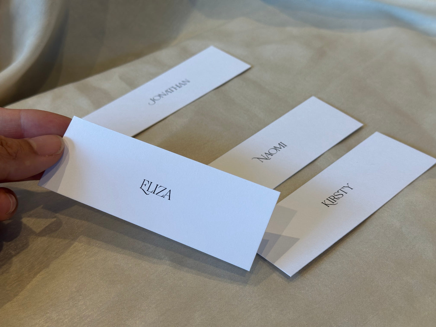 WHITE Minimal Printed Place Name Card | Sophisticated Wedding Printed Guest Names Place Name Card | Flat Place Card