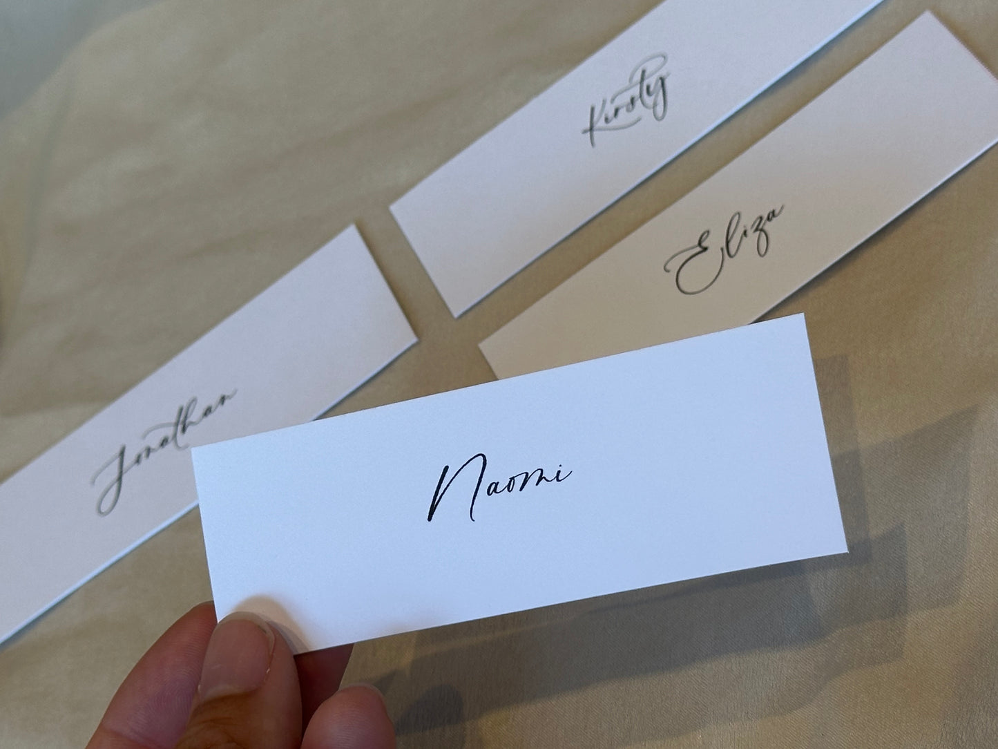WHITE Minimal Printed Place Name Card | Sophisticated Wedding Printed Guest Names Place Name Card | Flat Place Card