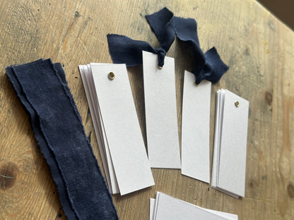 25 BLANK Navy Chiffon Ribbon Place Card with Eyelet | DIY Wedding Dinner Party Place Card, Write Your Own Place Setting
