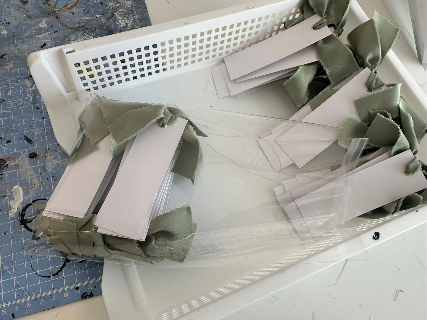 25 BLANK Sage Green Ribbon Place Card with Eyelet | DIY Wedding Dinner Party Place Card, Write Your Own Place Setting | Green Sage Wedding Baby Shower