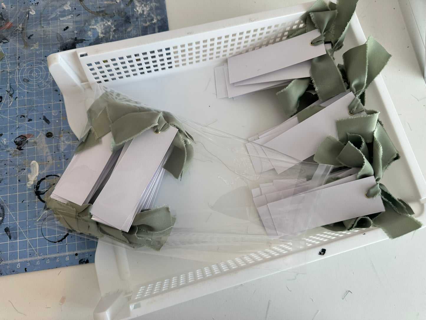 25 BLANK Sage Green Ribbon Place Card with Eyelet | DIY Wedding Dinner Party Place Card, Write Your Own Place Setting | Green Sage Wedding Baby Shower
