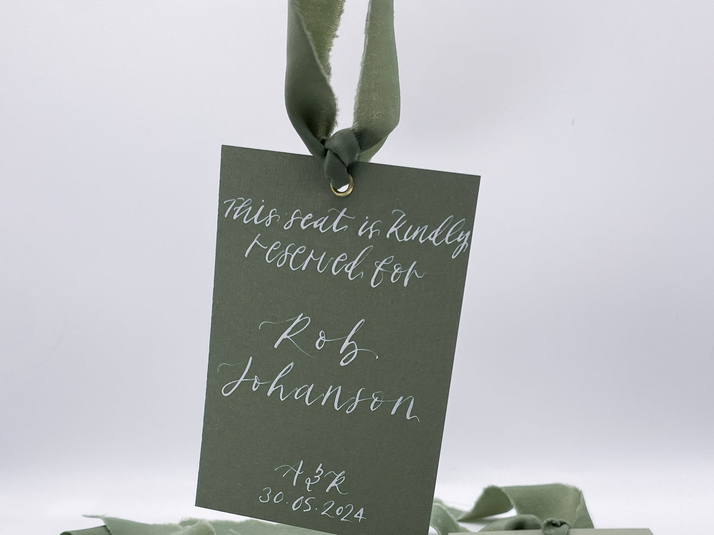 EUCALYPTUS Hanger Sign Chiffon Ribbon | Calligraphy Wedding Dress Tag  | A7 Calligraphy Wedding Reserved Sign Card | Gold or Silver Eyelet
